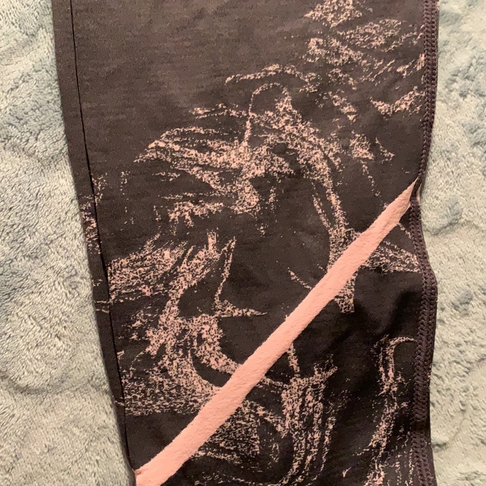 Seamless iron swirl fabletic leggings - Picture 3 of 5